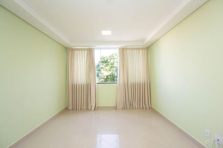 Sala de casa para alugar com 3 quartos, 116m² em Vila Carolina, São Paulo