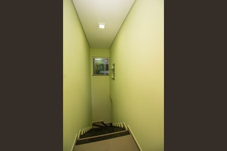 Casa para alugar com 116m², 3 quartos e 2 vagas Casa para alugar com 116m², 3 quartos e 2 vagasEscada