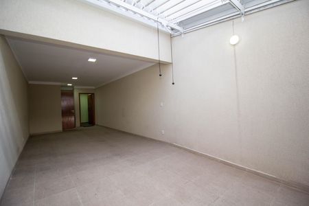 Casa para alugar com 116m², 3 quartos e 2 vagas Casa para alugar com 116m², 3 quartos e 2 vagasGaragem