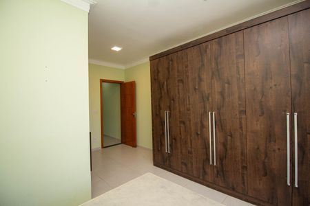 Casa para alugar com 116m², 3 quartos e 2 vagas Casa para alugar com 116m², 3 quartos e 2 vagasQuarto 1 - Suíte