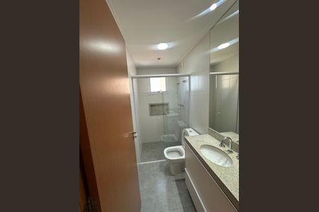 Apartamento para alugar com 65m², 2 quartos e 2 vagasBanheiro