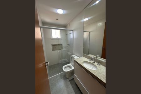 Apartamento para alugar com 65m², 2 quartos e 2 vagasBanheiro