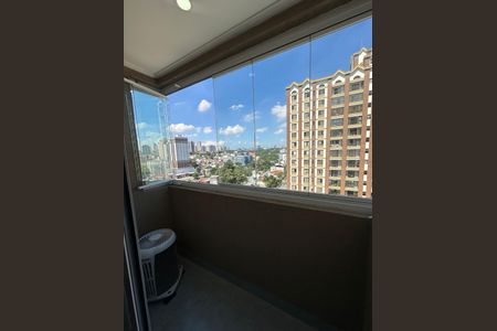 Apartamento para alugar com 65m², 2 quartos e 2 vagasVaranda