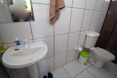 Casa para alugar com 54m², 2 quartos e sem vaga Casa para alugar com 54m², 2 quartos e sem vagaBanheiro 2