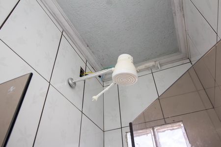 Casa para alugar com 54m², 2 quartos e sem vaga Casa para alugar com 54m², 2 quartos e sem vagaBanheiro 2