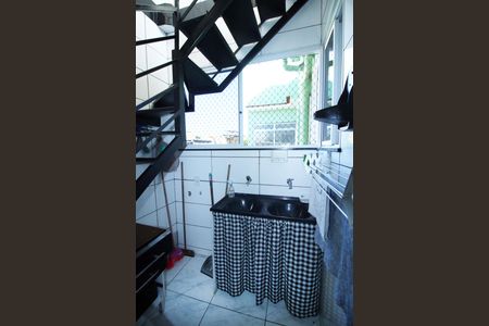 Apartamento para alugar com 204m², 2 quartos e sem vagaÁrea de Serviço