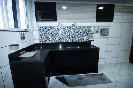 Apartamento para alugar com 204m², 2 quartos e sem vagaCozinha