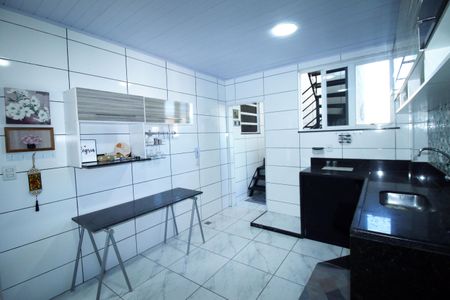 Apartamento para alugar com 204m², 2 quartos e sem vagaCozinha