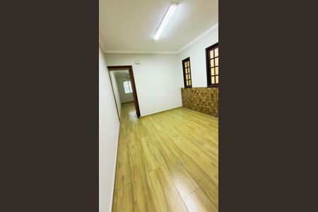 Casa à venda com 125m², 3 quartos e 2 vagas Casa à venda com 125m², 3 quartos e 2 vagasQuarto