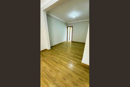 Casa à venda com 125m², 3 quartos e 2 vagas Casa à venda com 125m², 3 quartos e 2 vagasQuarto