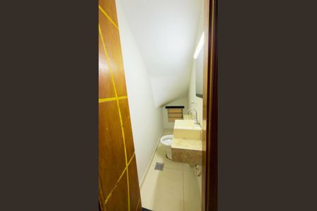 Casa à venda com 125m², 3 quartos e 2 vagas Casa à venda com 125m², 3 quartos e 2 vagasBanheiro
