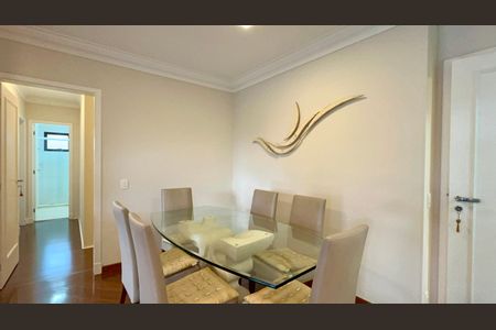 Apartamento para alugar com 165m², 4 quartos e 2 vagas Apartamento para alugar com 165m², 4 quartos e 2 vagasSala de Jantar