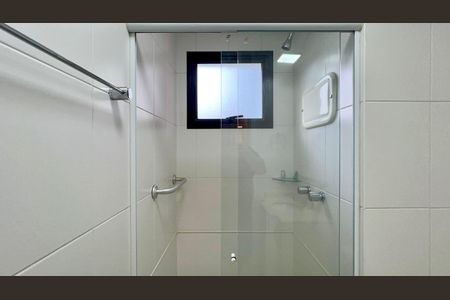 Apartamento para alugar com 165m², 4 quartos e 2 vagas Apartamento para alugar com 165m², 4 quartos e 2 vagasBanheiro