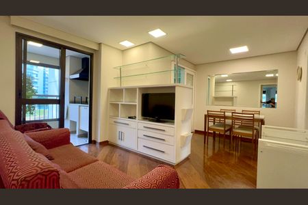 Apartamento para alugar com 165m², 4 quartos e 2 vagas Apartamento para alugar com 165m², 4 quartos e 2 vagasSala de TV