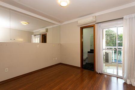 Casa para alugar com 240m², 3 quartos e 5 vagas Casa para alugar com 240m², 3 quartos e 5 vagasSuíte 1