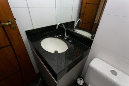 Casa para alugar com 240m², 3 quartos e 5 vagas Casa para alugar com 240m², 3 quartos e 5 vagasBanheiro da Suíte 2