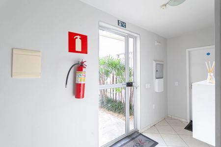 Apartamento à venda com 55m², 2 quartos e 1 vaga Apartamento à venda com 55m², 2 quartos e 1 vagaEntrada