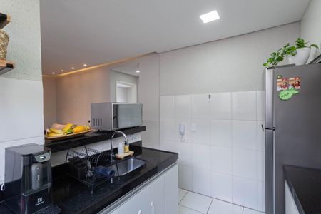Apartamento à venda com 55m², 2 quartos e 1 vaga Apartamento à venda com 55m², 2 quartos e 1 vagaCozinha e Área de Serviço