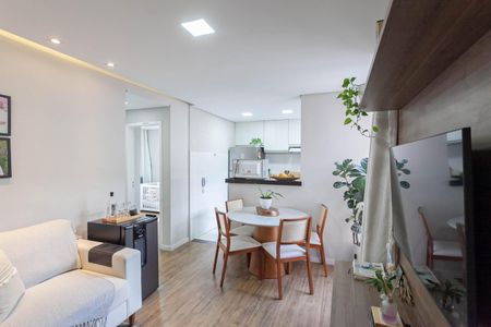 Sala de apartamento à venda com 2 quartos, 55m² em Bom Jesus, Contagem