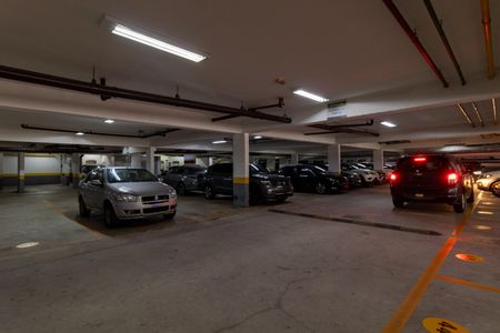 Apartamento à venda com 70m², 3 quartos e 1 vaga Apartamento à venda com 70m², 3 quartos e 1 vagaGaragem