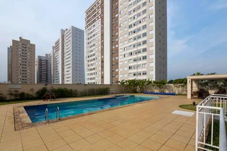 Apartamento à venda com 70m², 3 quartos e 1 vaga Apartamento à venda com 70m², 3 quartos e 1 vagaÁrea comum - Piscina