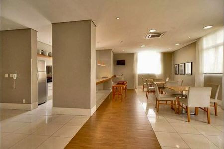 Apartamento à venda com 70m², 3 quartos e 1 vaga Apartamento à venda com 70m², 3 quartos e 1 vagaÁrea comum - Salão de festas