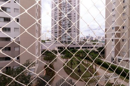 Apartamento à venda com 70m², 3 quartos e 1 vaga Apartamento à venda com 70m², 3 quartos e 1 vagaQuarto 2 - vista
