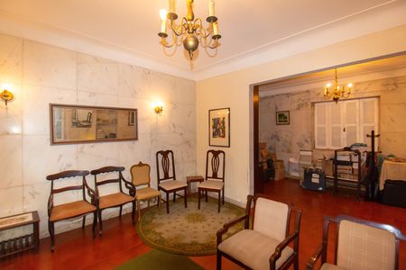 Casa à venda com 400m², 7 quartos e 2 vagas