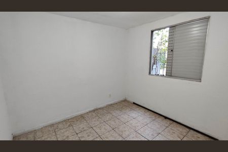 Quarto 2 de apartamento para alugar com 2 quartos, 45m² em Itaquera, São Paulo