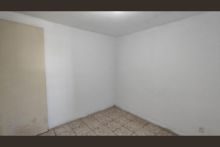 Quarto 2 de apartamento para alugar com 2 quartos, 45m² em Itaquera, São Paulo
