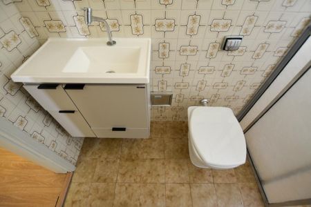Apartamento para alugar com 60m², 2 quartos e 1 vaga Apartamento para alugar com 60m², 2 quartos e 1 vagaBANHEIRO
