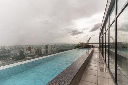 Studio para alugar com 38m², 1 quarto e 1 vagaPiscina