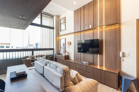 Sala de kitnet/studio para alugar com 1 quarto, 38m² em Consolação, São Paulo