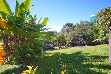 Casa para alugar com 245m², 3 quartos e 2 vagasPátio 
