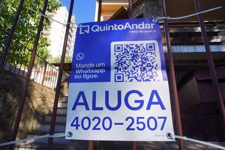 Casa para alugar com 245m², 3 quartos e 2 vagasPlaquinha 