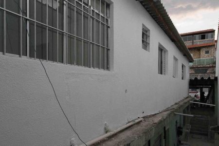 Casa para alugar com 35m², 1 quarto e sem vaga