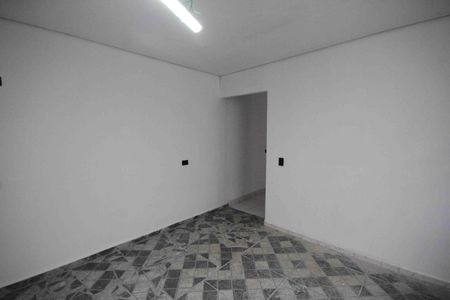 Casa para alugar com 1 quarto, 27m² em Jardim Clara Regina, São Paulo