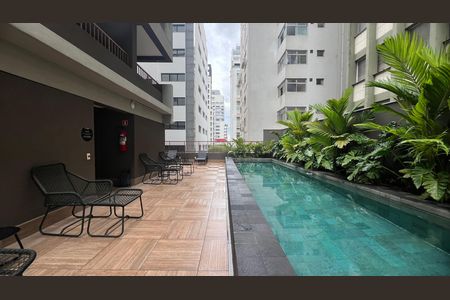 Studio à venda com 21m², 1 quarto e sem vaga Studio à venda com 21m², 1 quarto e sem vagaPiscina