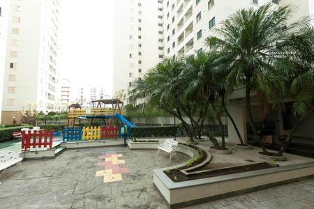 Apartamento para alugar com 75m², 3 quartos e 1 vaga Apartamento para alugar com 75m², 3 quartos e 1 vagaPLAYGOUND