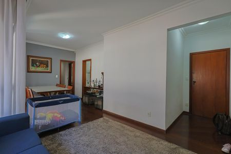Apartamento para alugar com 3 quartos, 125m² em Buritis, Belo Horizonte