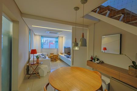 Apartamento à venda com 144m², 2 quartos e 2 vagas