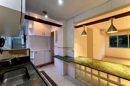 Apartamento à venda com 70m², 2 quartos e 1 vaga Apartamento à venda com 70m², 2 quartos e 1 vagaCozinha