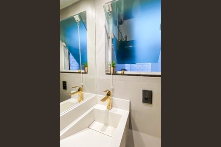 Lavabo  de casa à venda com 2 quartos, 68m² em Vila Lais, São Paulo