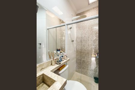 Casa à venda com 68m², 2 quartos e 2 vagas Casa à venda com 68m², 2 quartos e 2 vagasBanheiro da Suíte 2