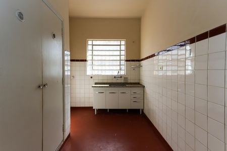 cozinha de casa à venda com 2 quartos, 408m² em Jardim Dona Sinha, São Paulo