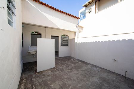 Casa para alugar com 40m², 2 quartos e 1 vagaAREA EXTERNA