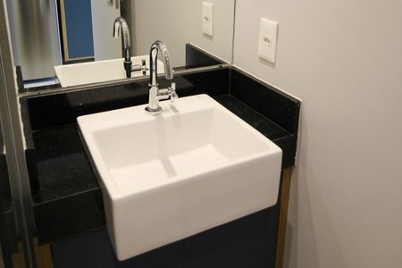 Studio para alugar com 24m², 1 quarto e sem vaga Studio para alugar com 24m², 1 quarto e sem vagaBanheiro