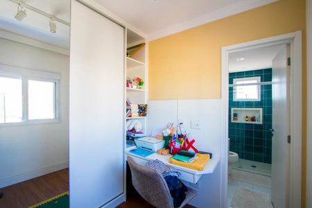 Apartamento à venda com 78m², 2 quartos e 2 vagasQuarto 2