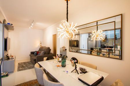 Apartamento à venda com 78m², 2 quartos e 2 vagasSala