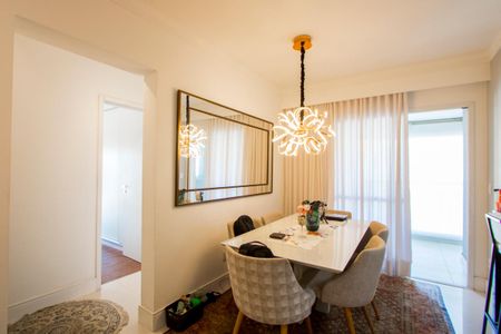 Apartamento à venda com 78m², 2 quartos e 2 vagasSala